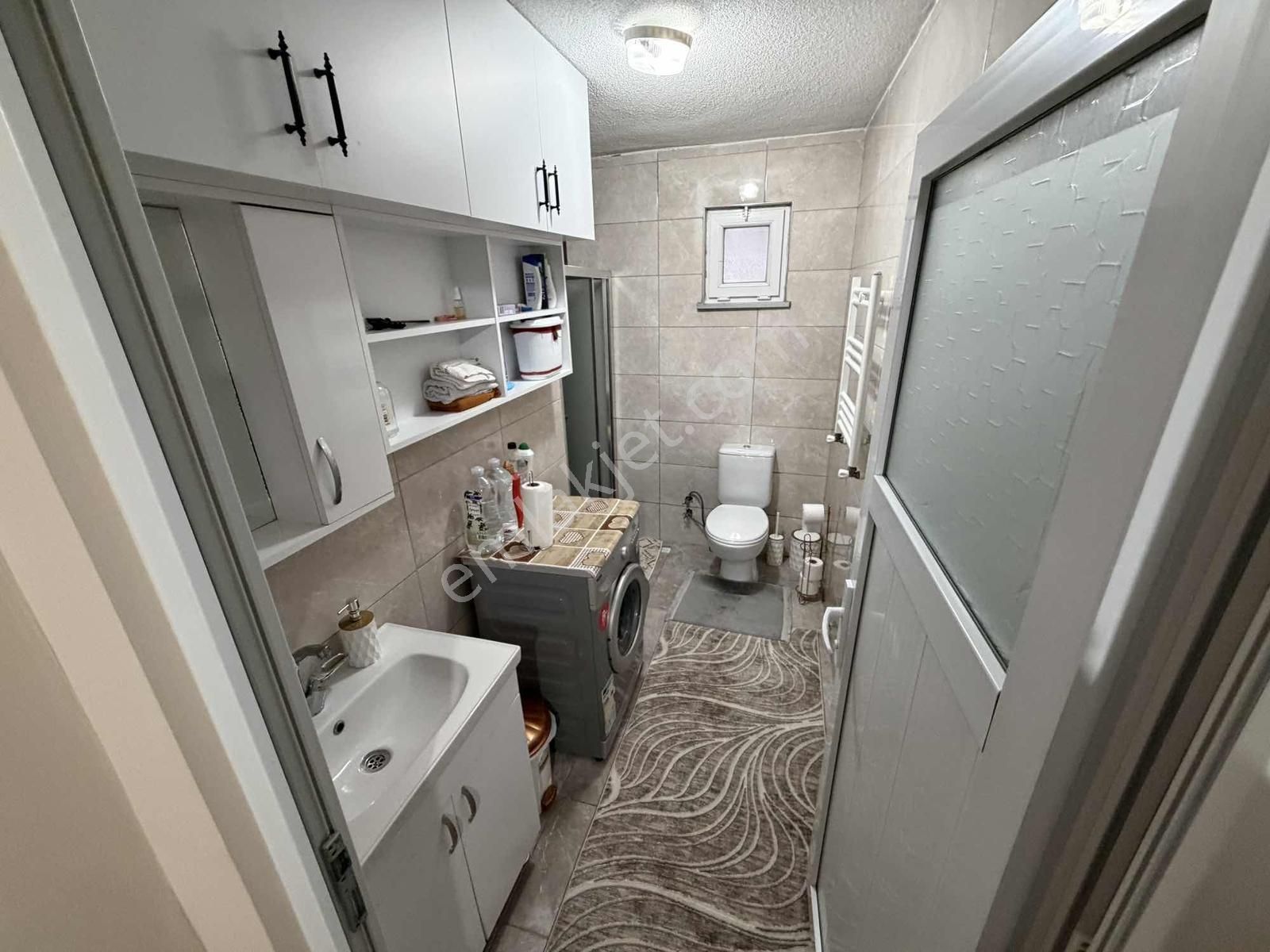 Caddeye Yakın Habibler Mh. 2+1 80m2 2.yıllık 1.katta Gibi Giriş - Görsel 29