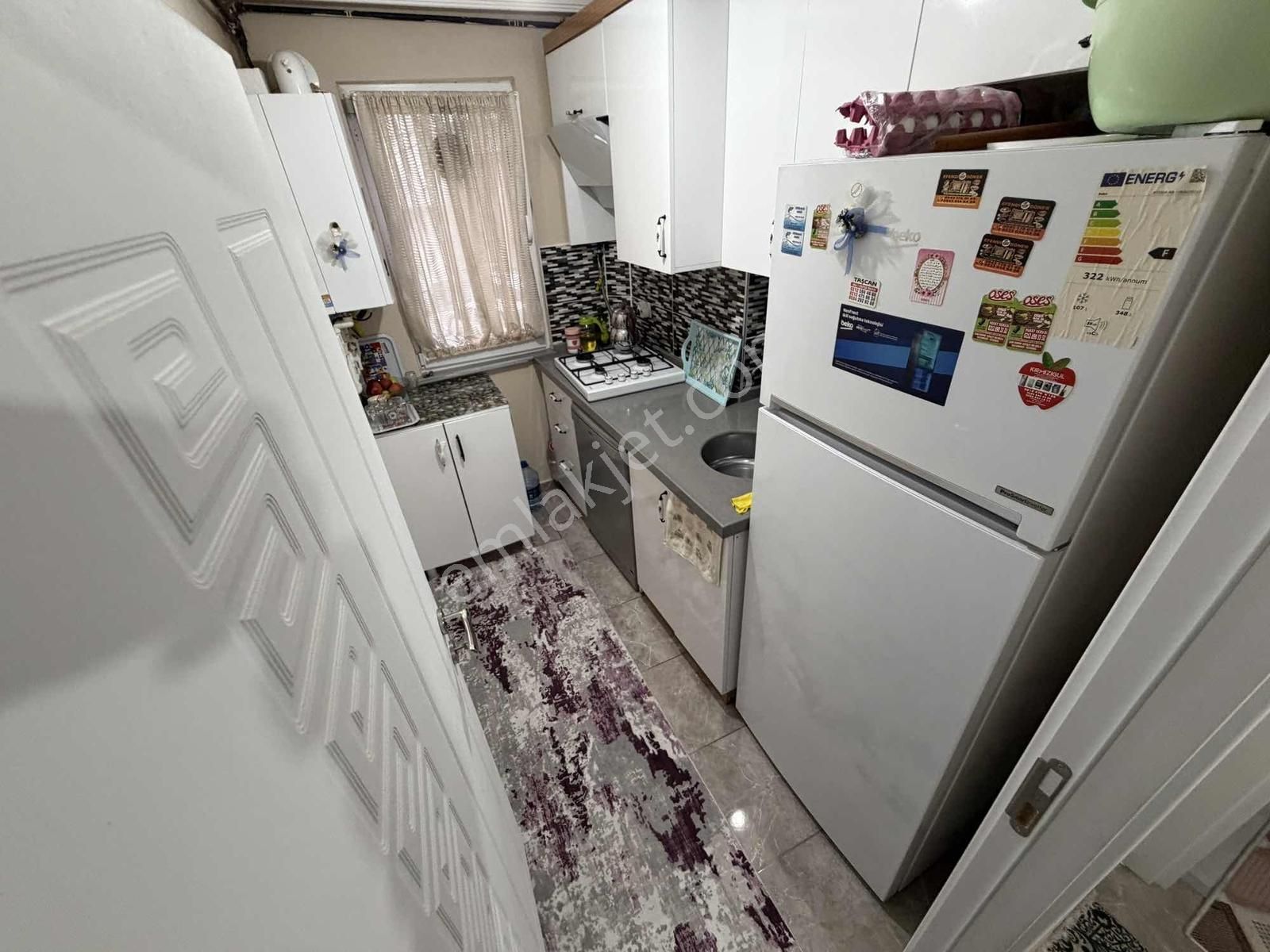 Caddeye Yakın Habibler Mh. 2+1 80m2 2.yıllık 1.katta Gibi Giriş - Görsel 7