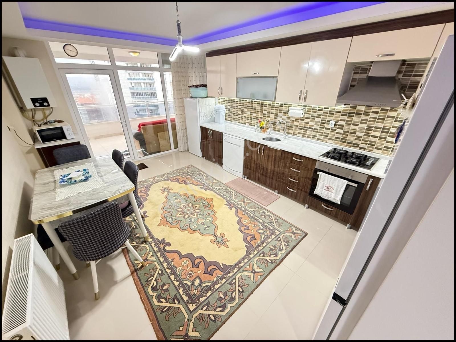 Ş.hastanesi Yakını 10.kat 4+1 Teras Balkonlu Lüx Site Dairesi - Görsel 10