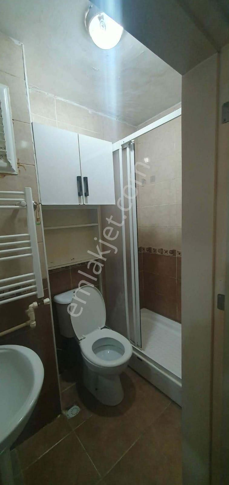 Çekmeköy Belediyeye Köşe İskanlı 1+1 Satılık Daire - Görsel 4