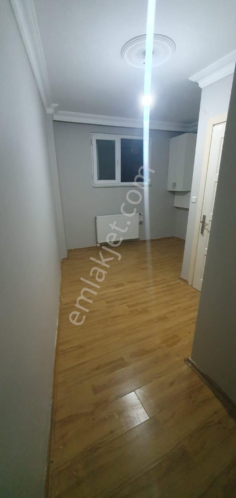 Çekmeköy Belediyeye Köşe İskanlı 1+1 Satılık Daire - Görsel 6