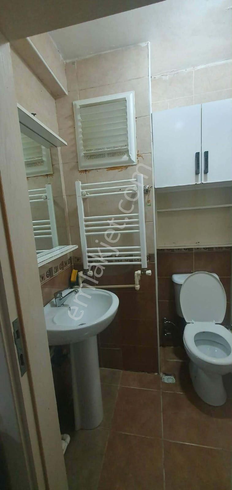 Çekmeköy Belediyeye Köşe İskanlı 1+1 Satılık Daire - Görsel 10