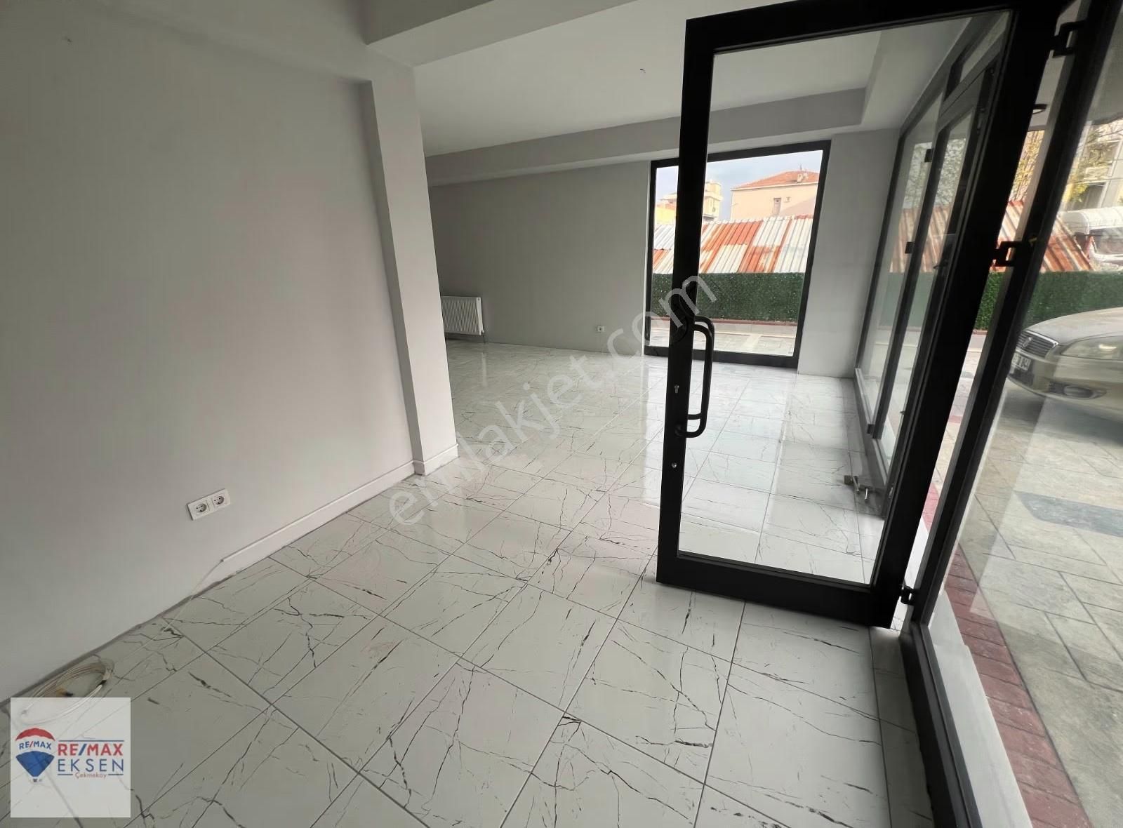 Hamza Yerlikaya Bulvarına 3. Bina 75 M2 Giriş Dükkan Mağaza - Görsel 19