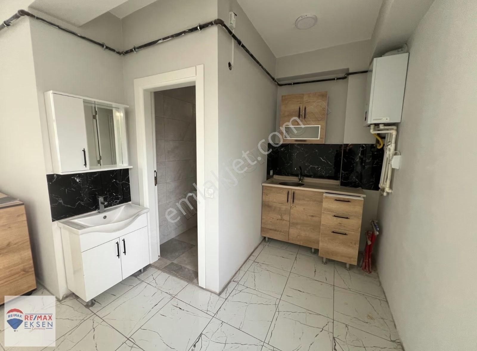 Hamza Yerlikaya Bulvarına 3. Bina 75 M2 Giriş Dükkan Mağaza - Görsel 3