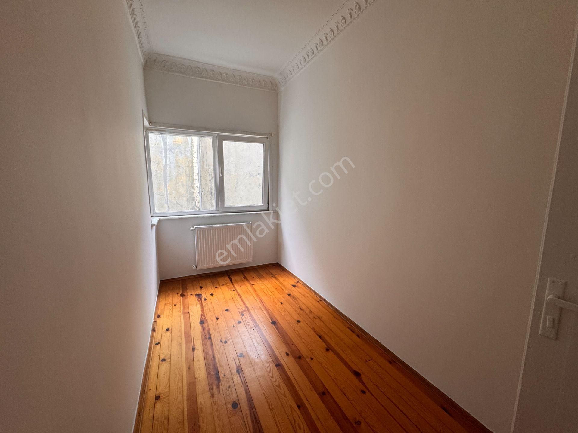 Cihangir’de Galataport’a Komşu Teraslı Ofis&yaşam İçin İdeal 2+1 Kiralık Daire - Görsel 25