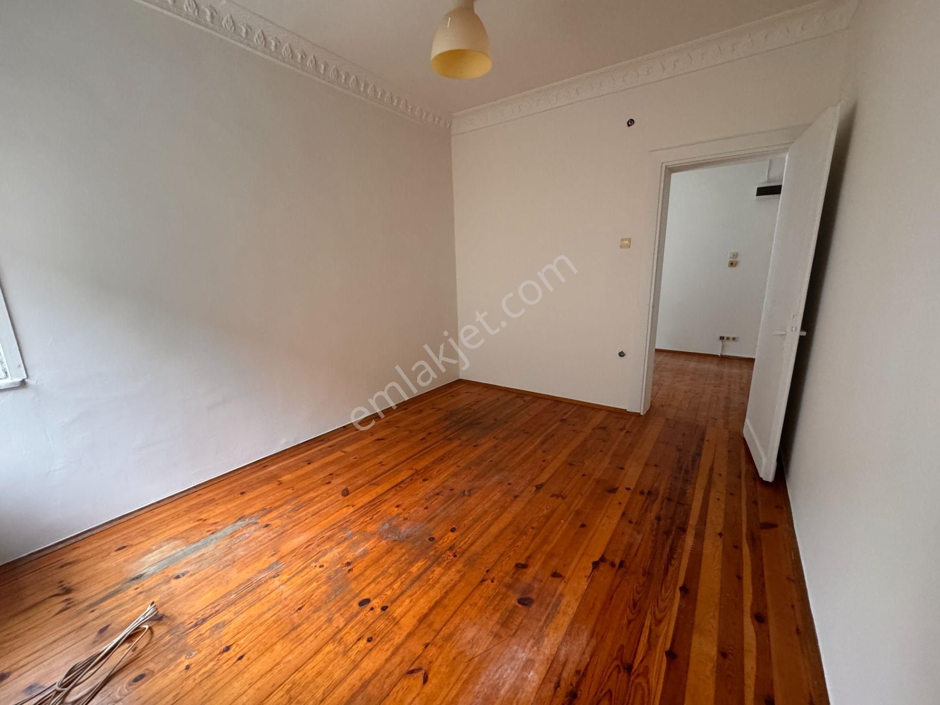 Cihangir’de Galataport’a Komşu Teraslı Ofis&yaşam İçin İdeal 2+1 Kiralık Daire - Görsel 17