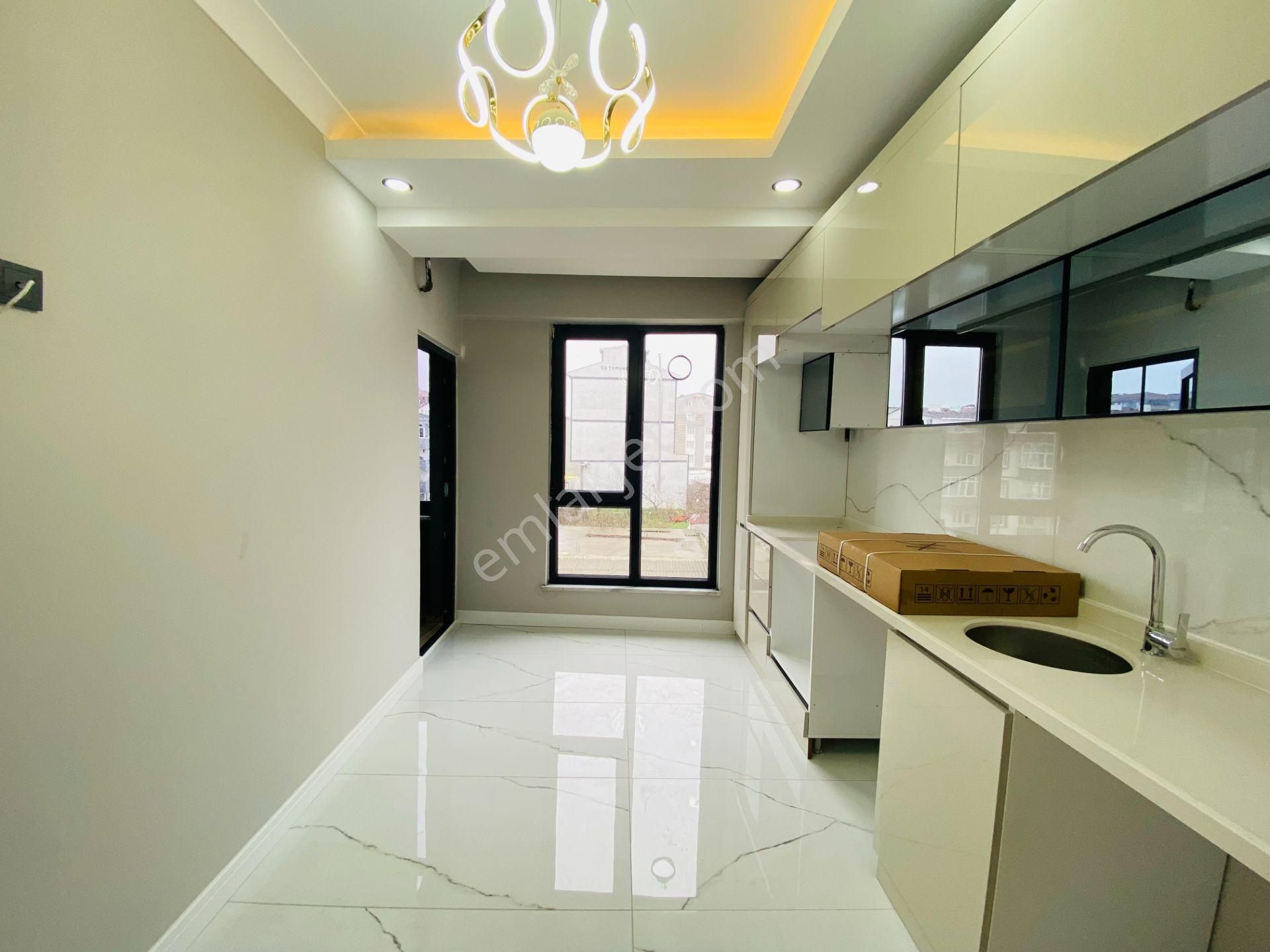 Güven'den Kapaklı'da K.otoparklı,kombili,ankastreli 2+1 Daire - Görsel 8