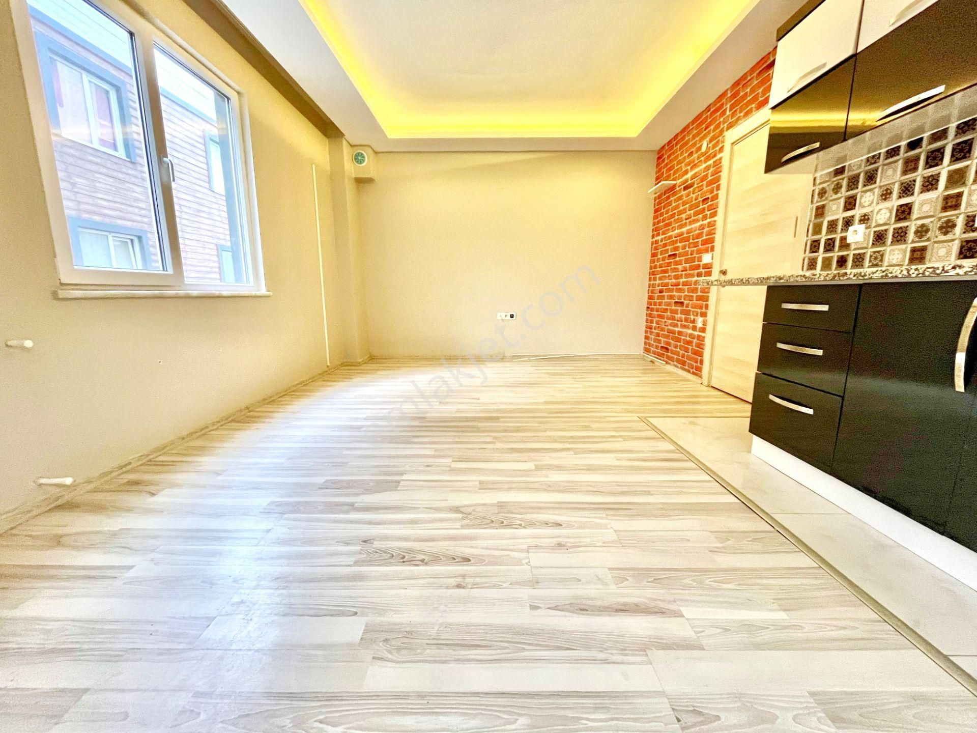 🎄aygül'den Akçay'da 5 Yaşında Masrafsız Doğalgazlı Asansörlü Ara Kat Denize Yakın 1+1 Satılık Daire - Görsel 9