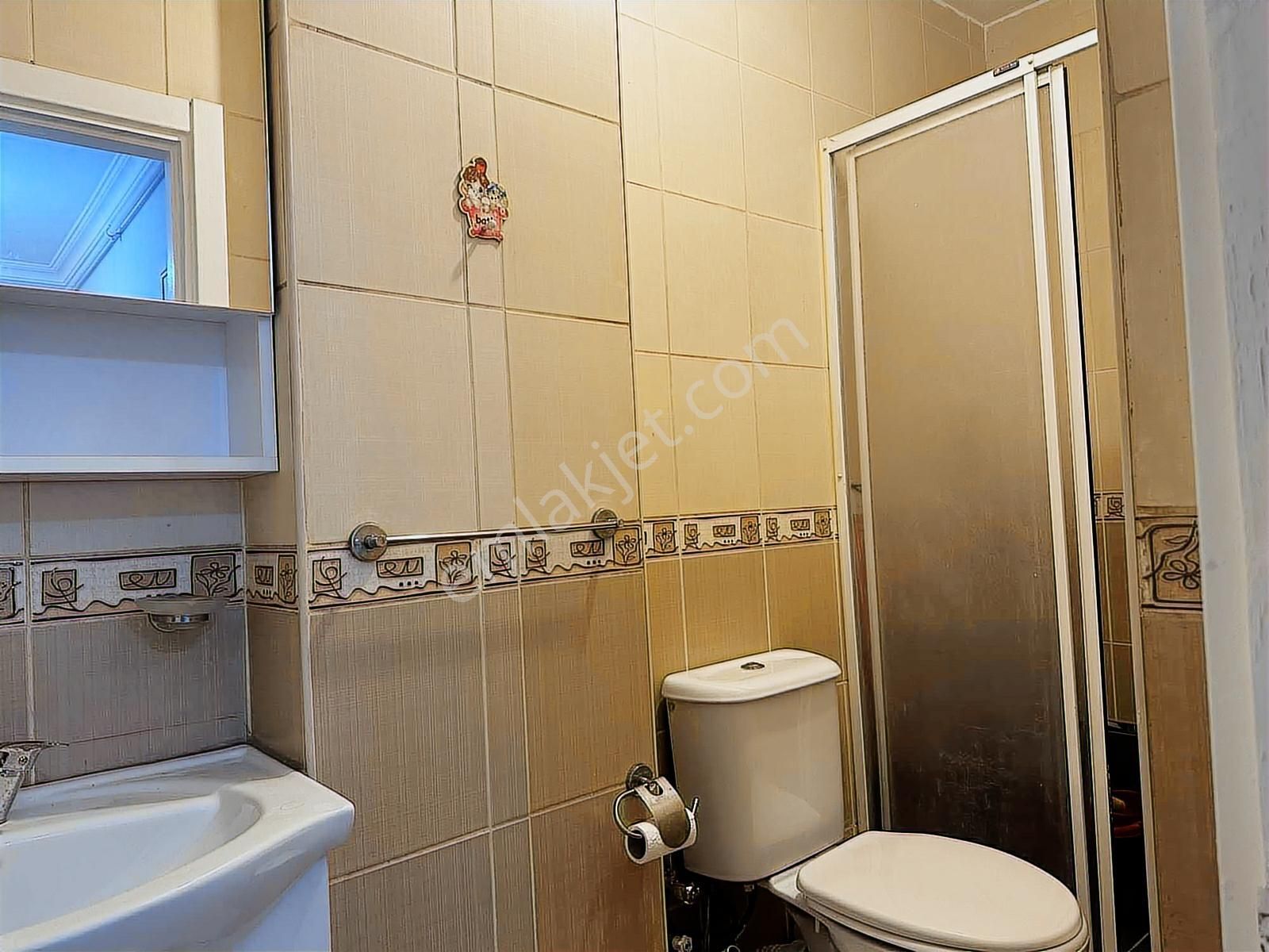 Mecidiyeköy 2+1 Asansörlü Cadde Üzeri Eşyalı Daire - Görsel 12