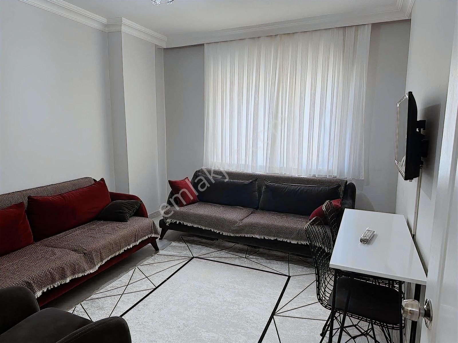 Mecidiyeköy 2+1 Asansörlü Cadde Üzeri Eşyalı Daire - Görsel 8