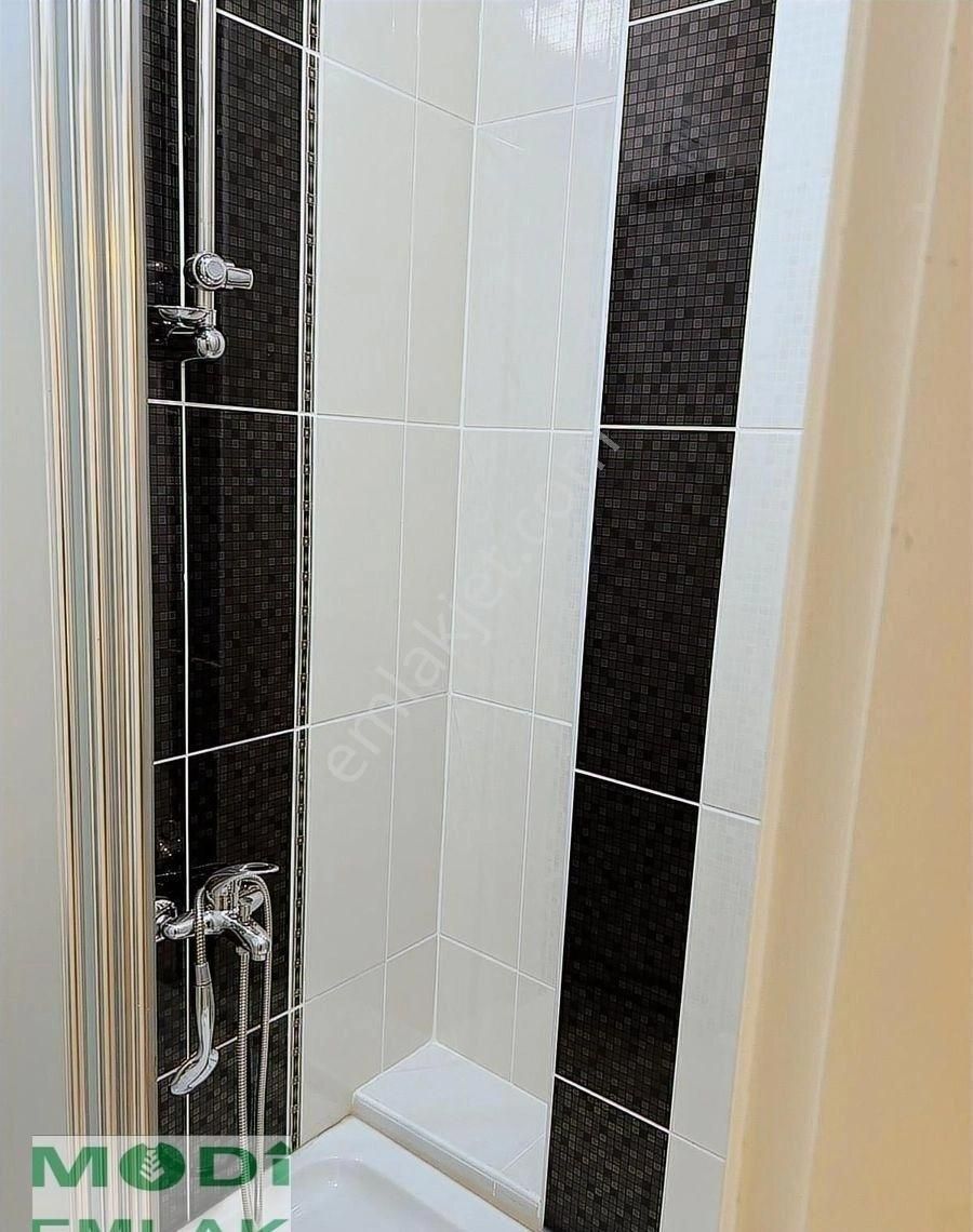 Esatpaşa Asansörlü Eşyalık Kiralık 3+1 Daire 2.kat - Görsel 3