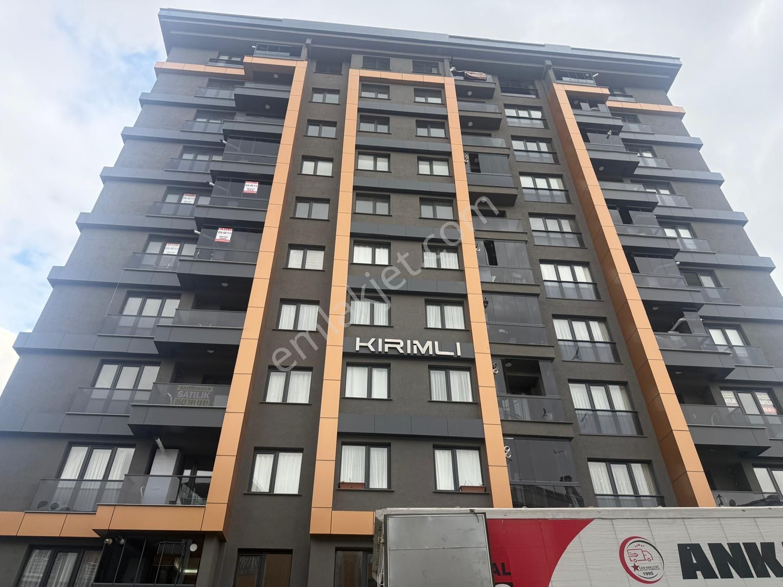 Barış'tan Site İçerisinde Göl Manzaralı Full Ön Cephe Lüks 3+1 - Görsel 2