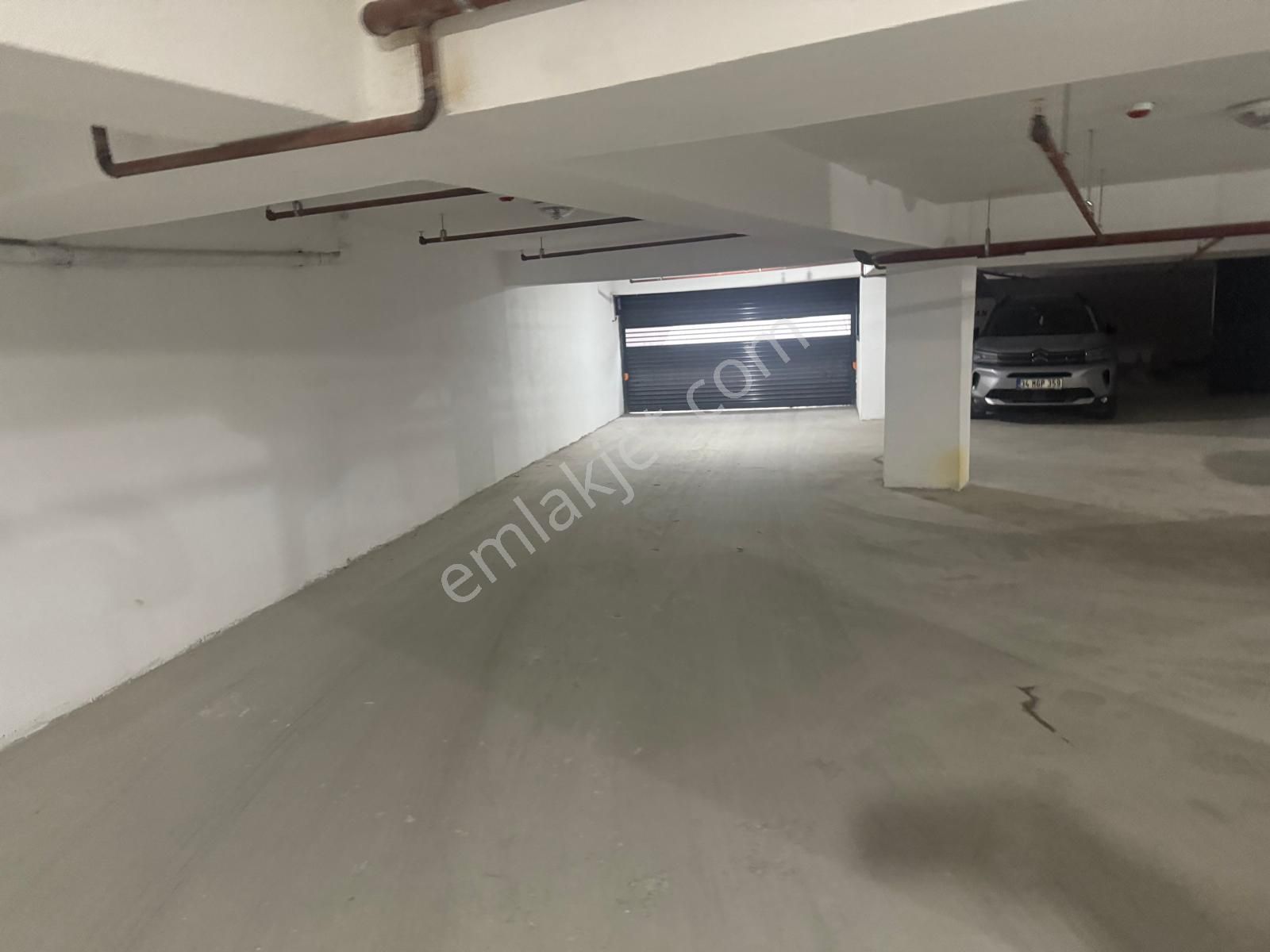 Barış'tan Site İçerisinde Göl Manzaralı Full Ön Cephe Lüks 3+1 - Görsel 10