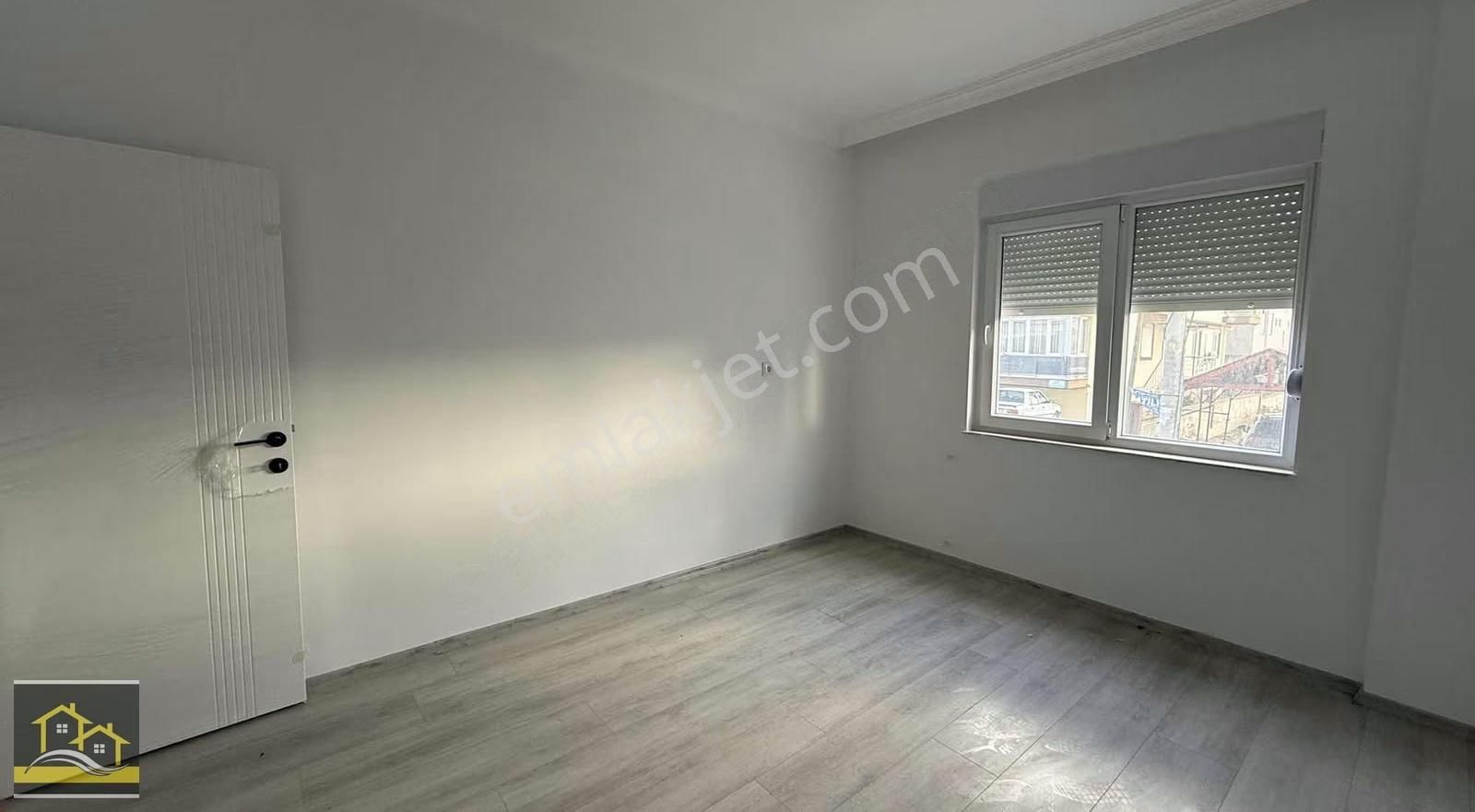 Arif Emlaktan Satılık Otogar Yakını 2+1 Muhteşem Daire - Görsel 3