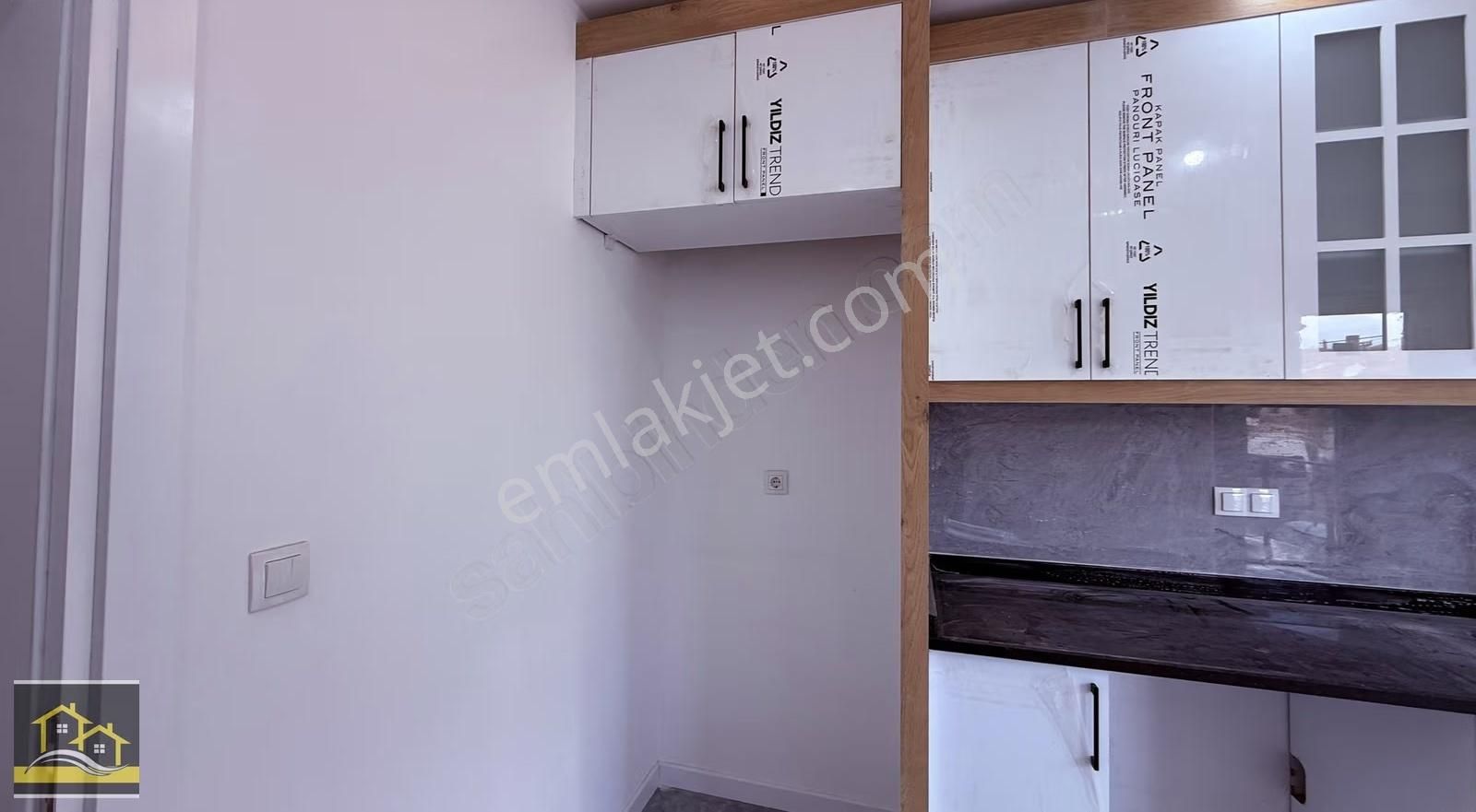 Arif Emlaktan Satılık Eski Kavaklık Yakını 2+1 Muhteşem Daire - Görsel 23