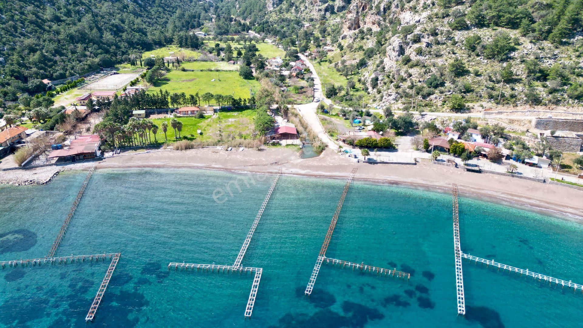 Joker: Çiftlik Koyu Denize 300 Metre Yakınlıkta Satılık Tarla - Görsel 9