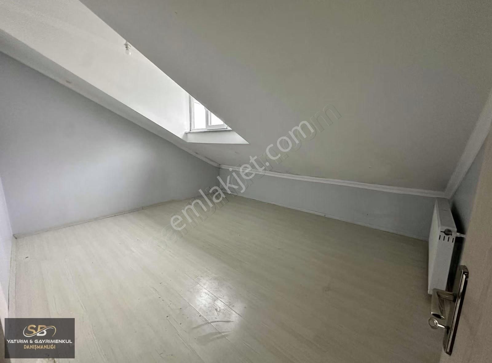 Anadolu Mahallesinde Kiralık Çatı Katı - Görsel 8