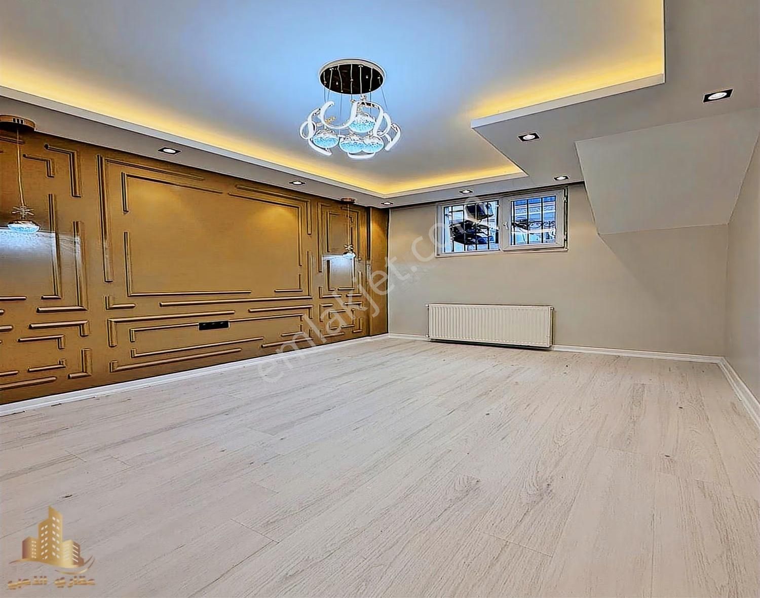 Bahçeşehire Komşu Lokasyonda Lüks Tasarımlı 2+1 Bahçeli Daire - Görsel 5