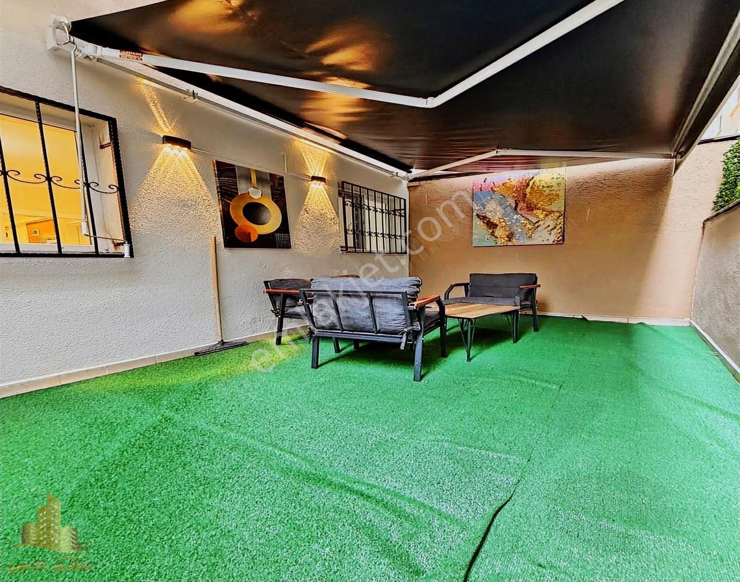 Bahçeşehire Komşu Lokasyonda Lüks Tasarımlı 2+1 Bahçeli Daire