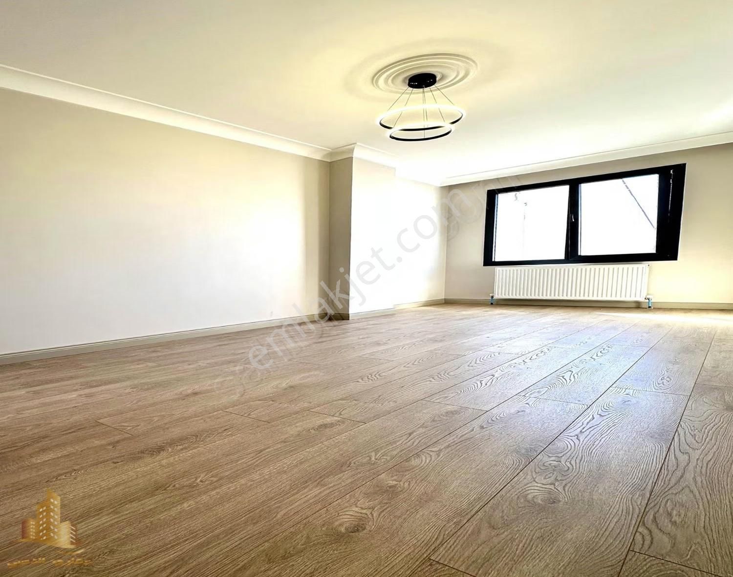 Bahçeşehire Komşu Tek Daire Üzeri Balkonlu Yüksek Giriş 2+1 - Görsel 18