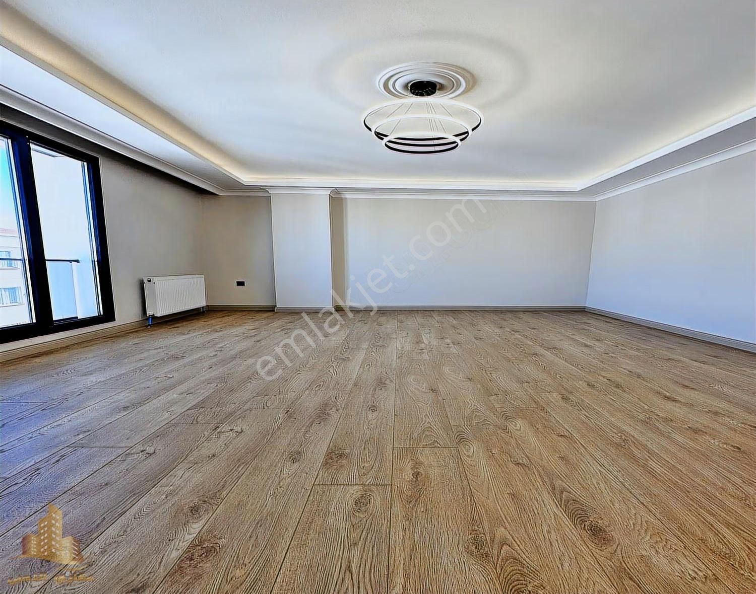 Bahçeşehire Komşu Tek Daire Üzeri Balkonlu Yüksek Giriş 2+1 - Görsel 15