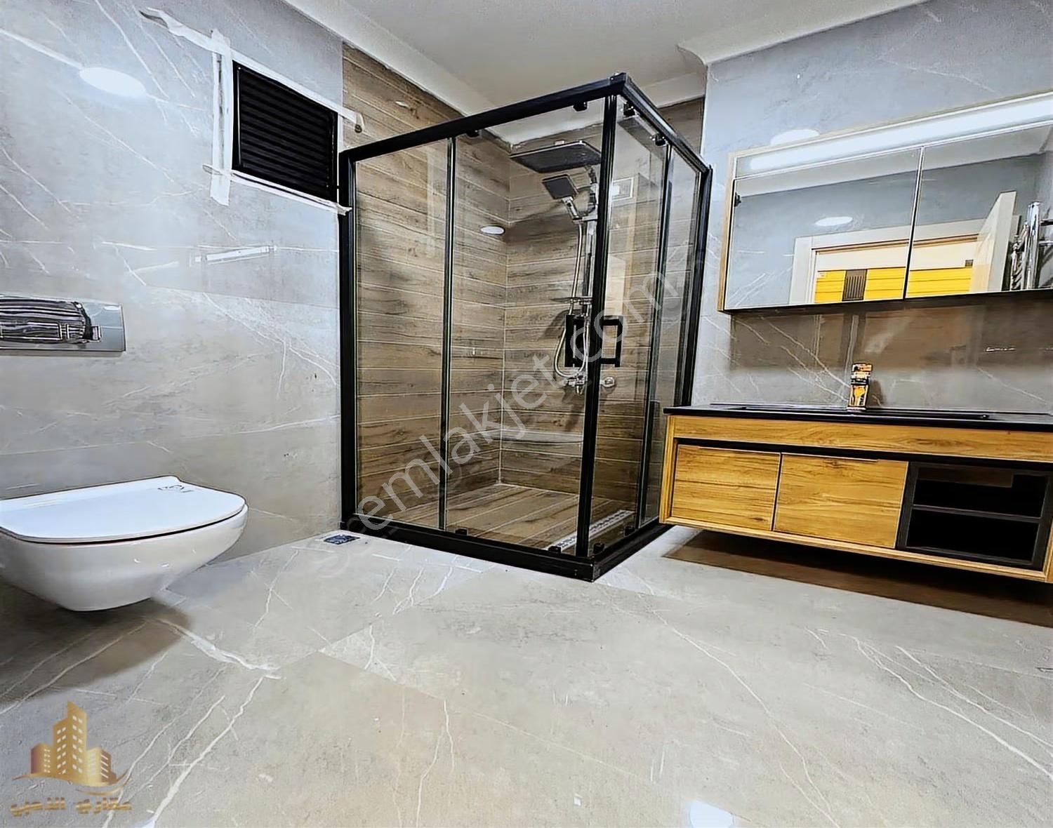 Bahçeşehire Komşu Tek Daire Üzeri Balkonlu Yüksek Giriş 2+1 - Görsel 23