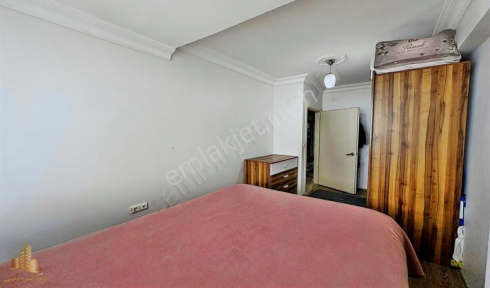 Bahçeşehire Komşu Lokasyonda Lüks Tasarımlı 2+1 Satılık Daire - Görsel 3