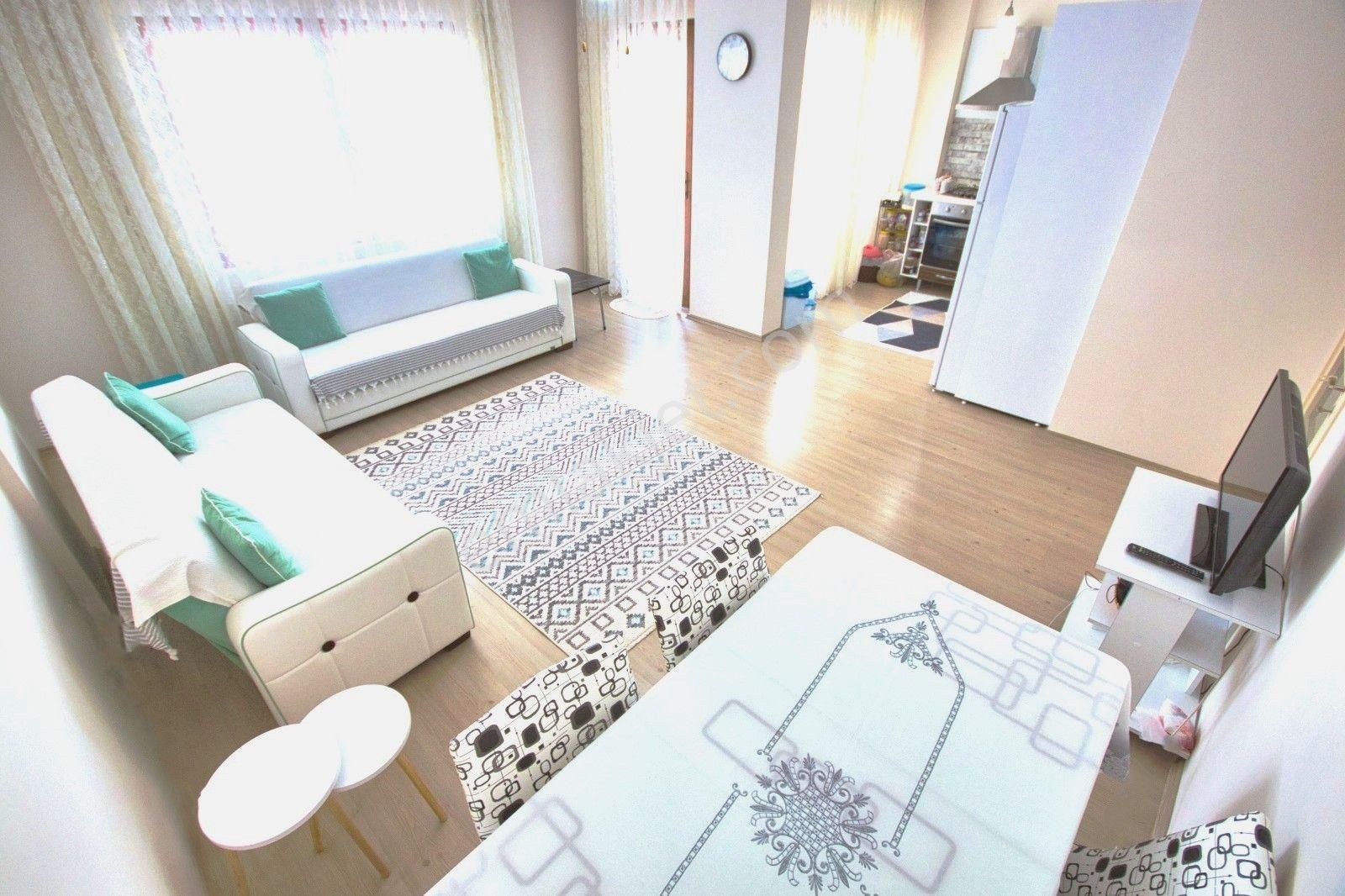 Akçay'da Aygül'den Full Krediye Uygun Hemen Oturuma Hazır Geniş Balkonlu Asansörlü 2+1 Satılık Daire - Görsel 6