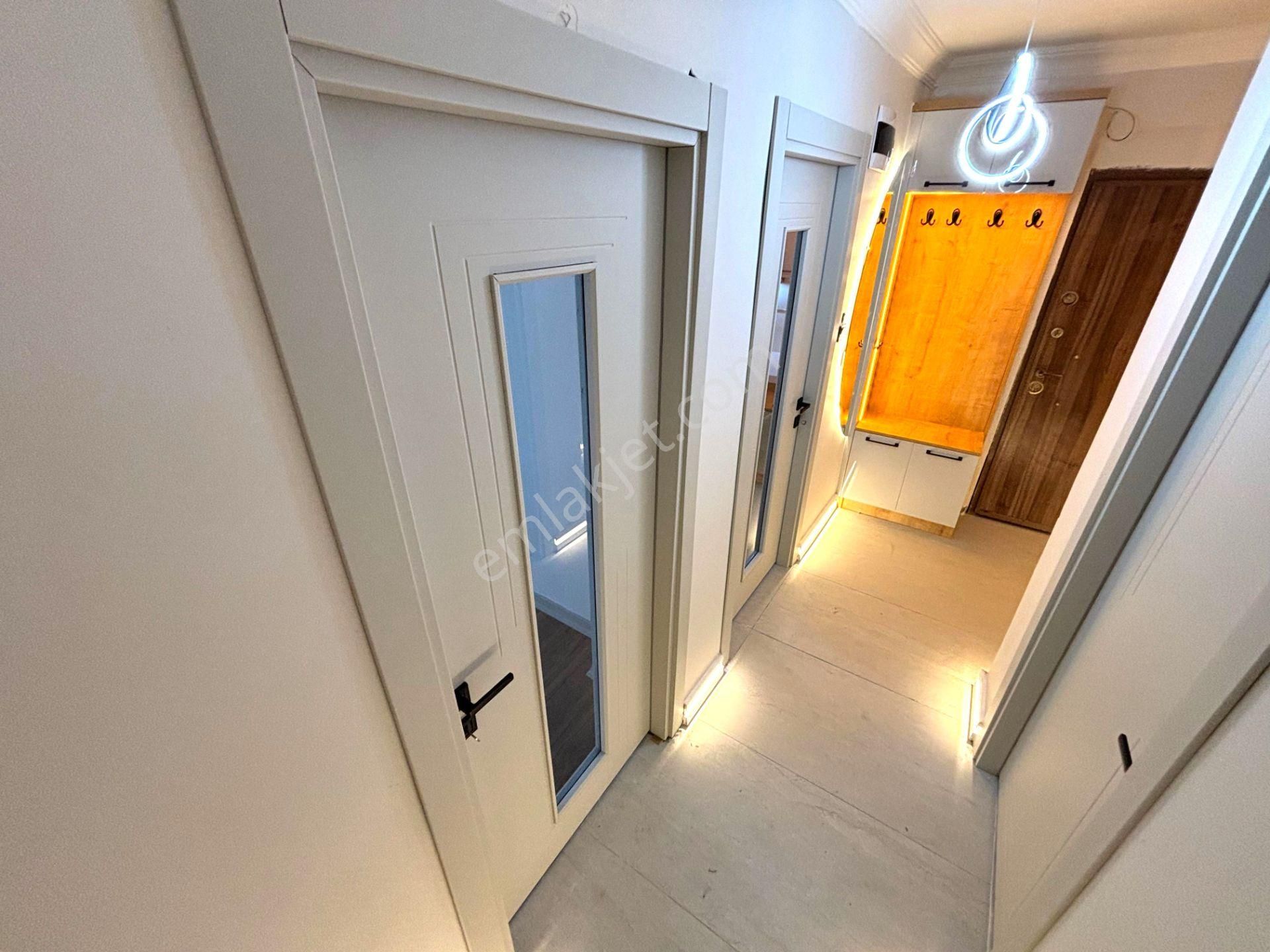 𝄞melodi'den Akçay Merkez'de Çift Cephe Ara Kat Ayrı Mutfaklı Tasarım Harikası 2+1 Daire - Görsel 7