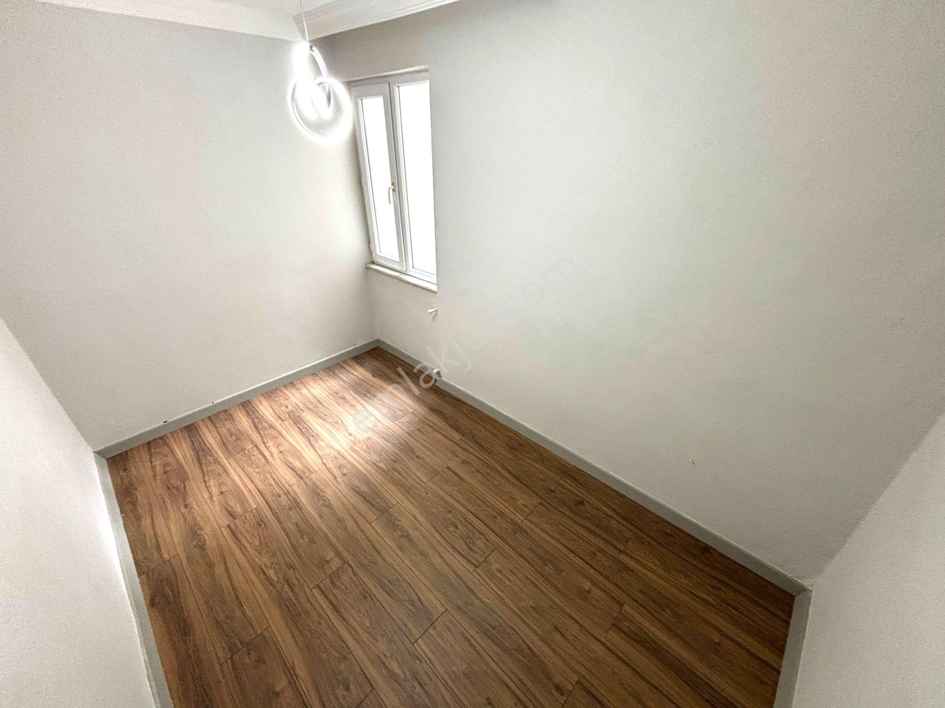 𝄞melodi'den Akçay Merkez'de Çift Cephe Ara Kat Ayrı Mutfaklı Tasarım Harikası 2+1 Daire - Görsel 17