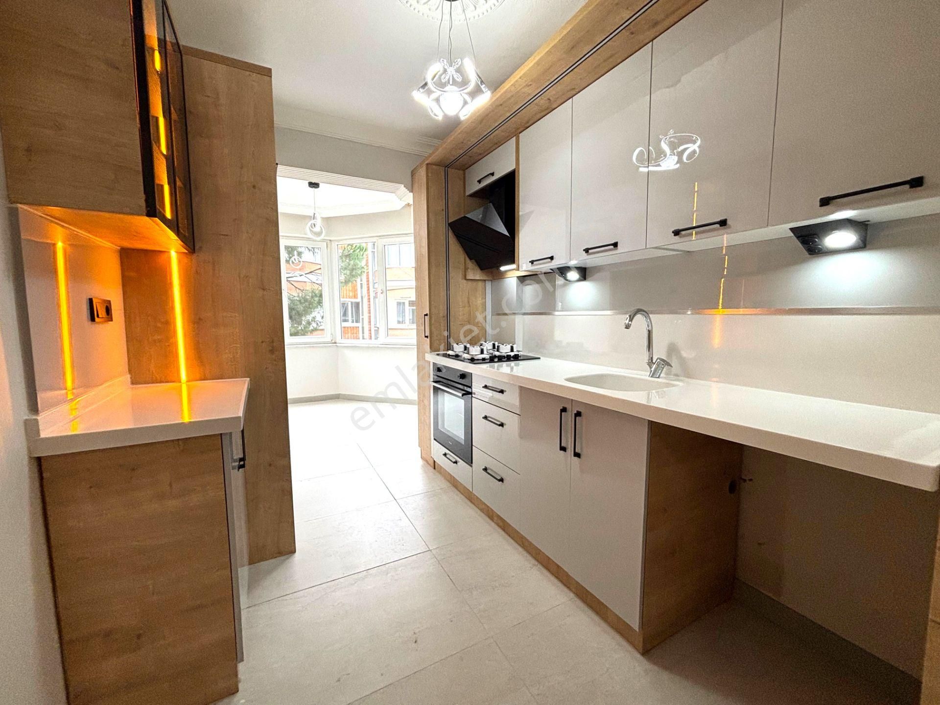 𝄞melodi'den Akçay Merkez'de Çift Cephe Ara Kat Ayrı Mutfaklı Tasarım Harikası 2+1 Daire - Görsel 26