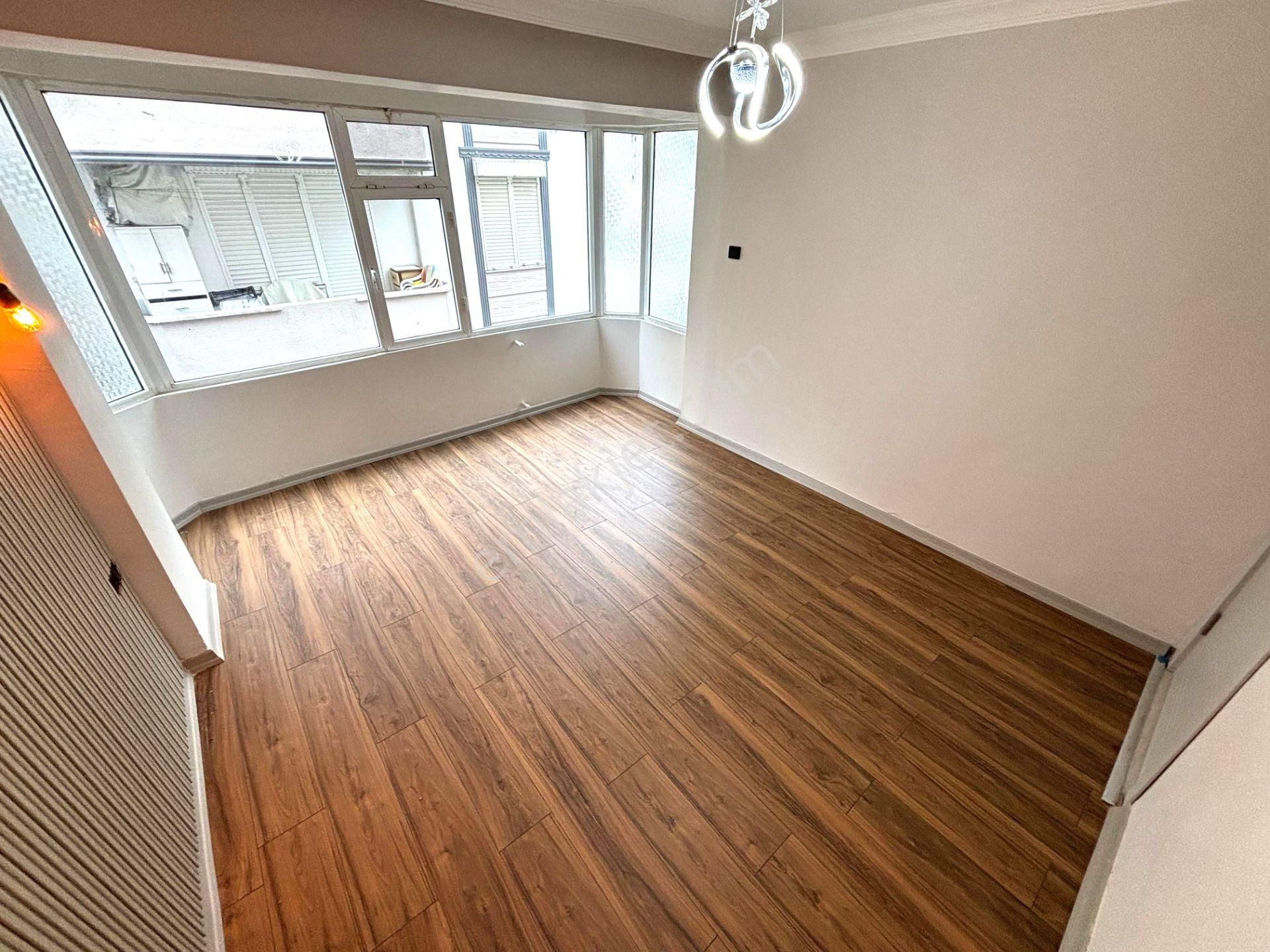 𝄞melodi'den Akçay Merkez'de Çift Cephe Ara Kat Ayrı Mutfaklı Tasarım Harikası 2+1 Daire - Görsel 18