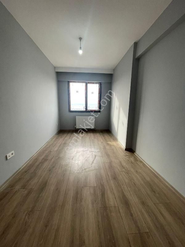 Mertcan Dan Hürriyet Mah Manzaralı 2+2 Ebeveyn Banyolu Lüks Dubleksv - Görsel 7
