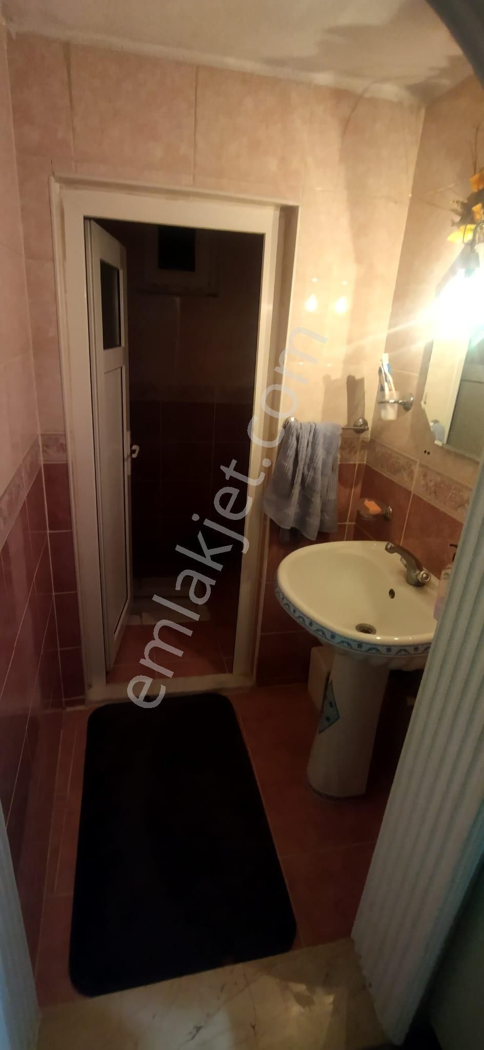 Bursa İnegöl Alanyurt Esentepe Mah 130m2 3+1 20yıl Y.giriş Mülkiyeti Siteiçi Satılık Daire - Görsel 5