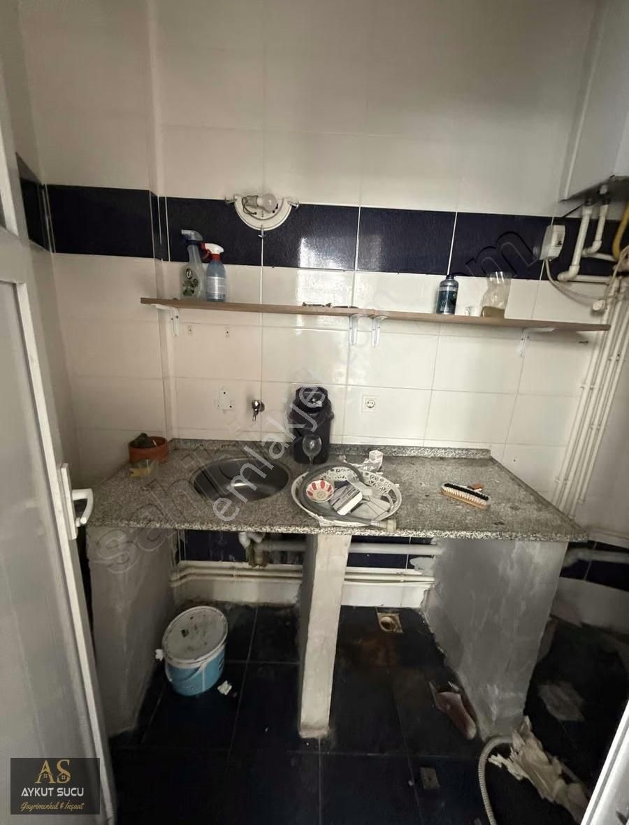 Bornovanın Prestijli Noktasında Geniş Cepheli Kiralık Dükkan - Görsel 21