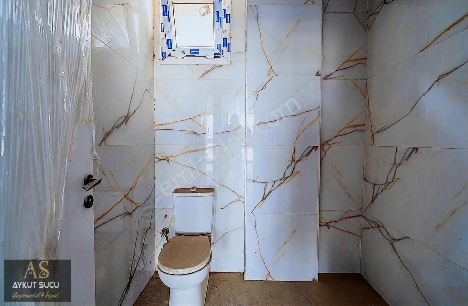 Cadde Üzeri Çift Cepheli Geniş Kullanım Alanlı Kiralık Dükkan - Görsel 22