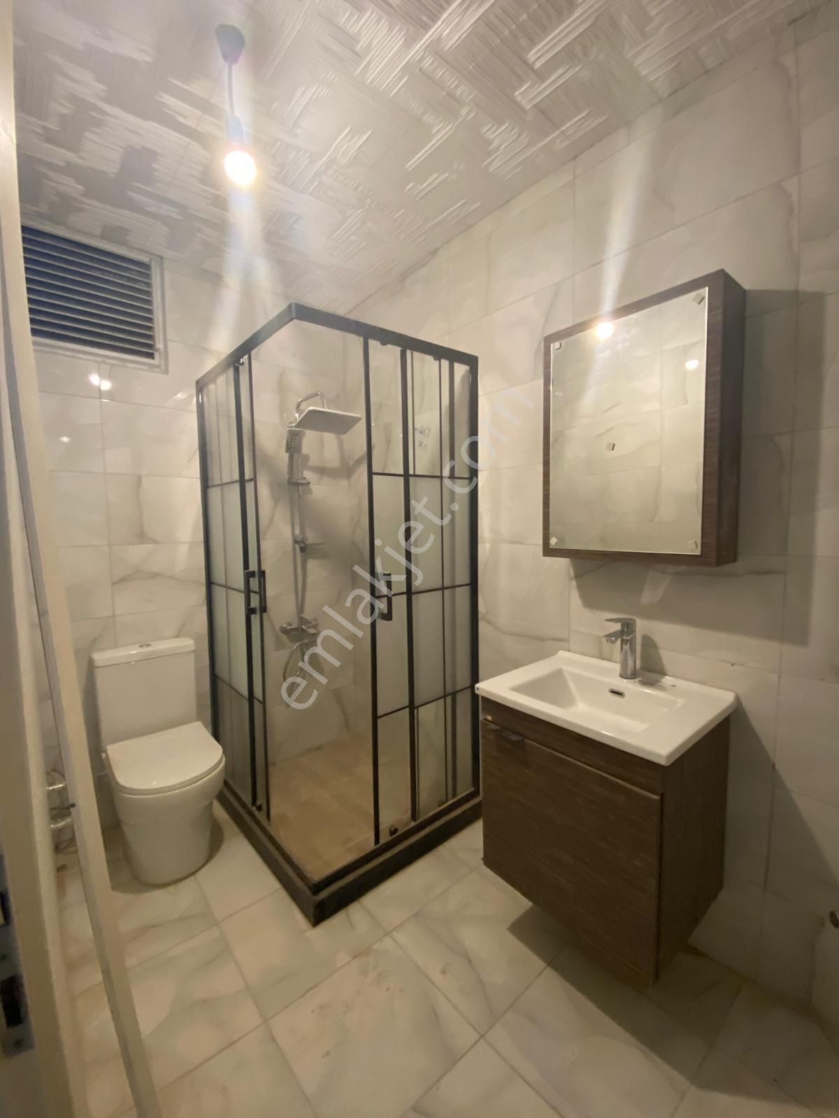 Gaziosmanpaşa Bağlarbaşı Asansörlü /2+1/85m2/1.kat Masrafsız Kiralık Daire - Görsel 13