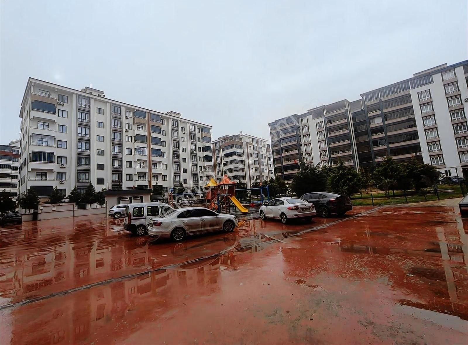 Şehir Hastanesi Karşısında Çetin Karakuş Gayrimenkul Satılık - Görsel 9