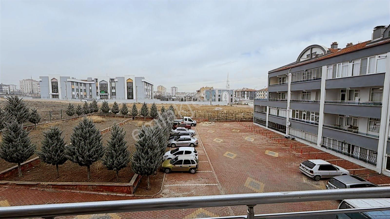 Kosova Mh Eşyalı Kiralık 1+1 Stüdyo Daire Servis Güzargahı Üzeri - Görsel 7