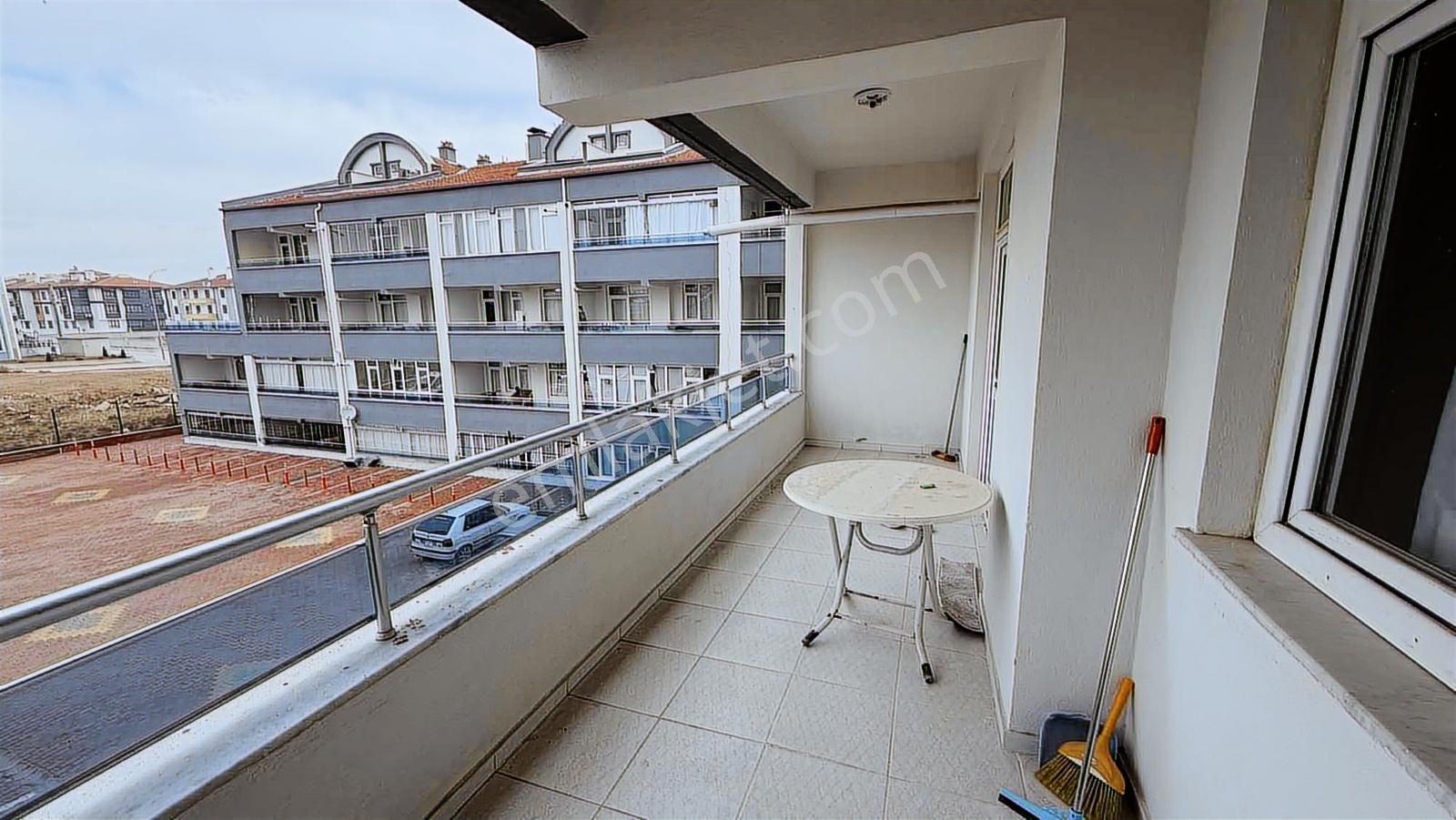 Kosova Mh Eşyalı Kiralık 1+1 Stüdyo Daire Servis Güzargahı Üzeri - Görsel 6