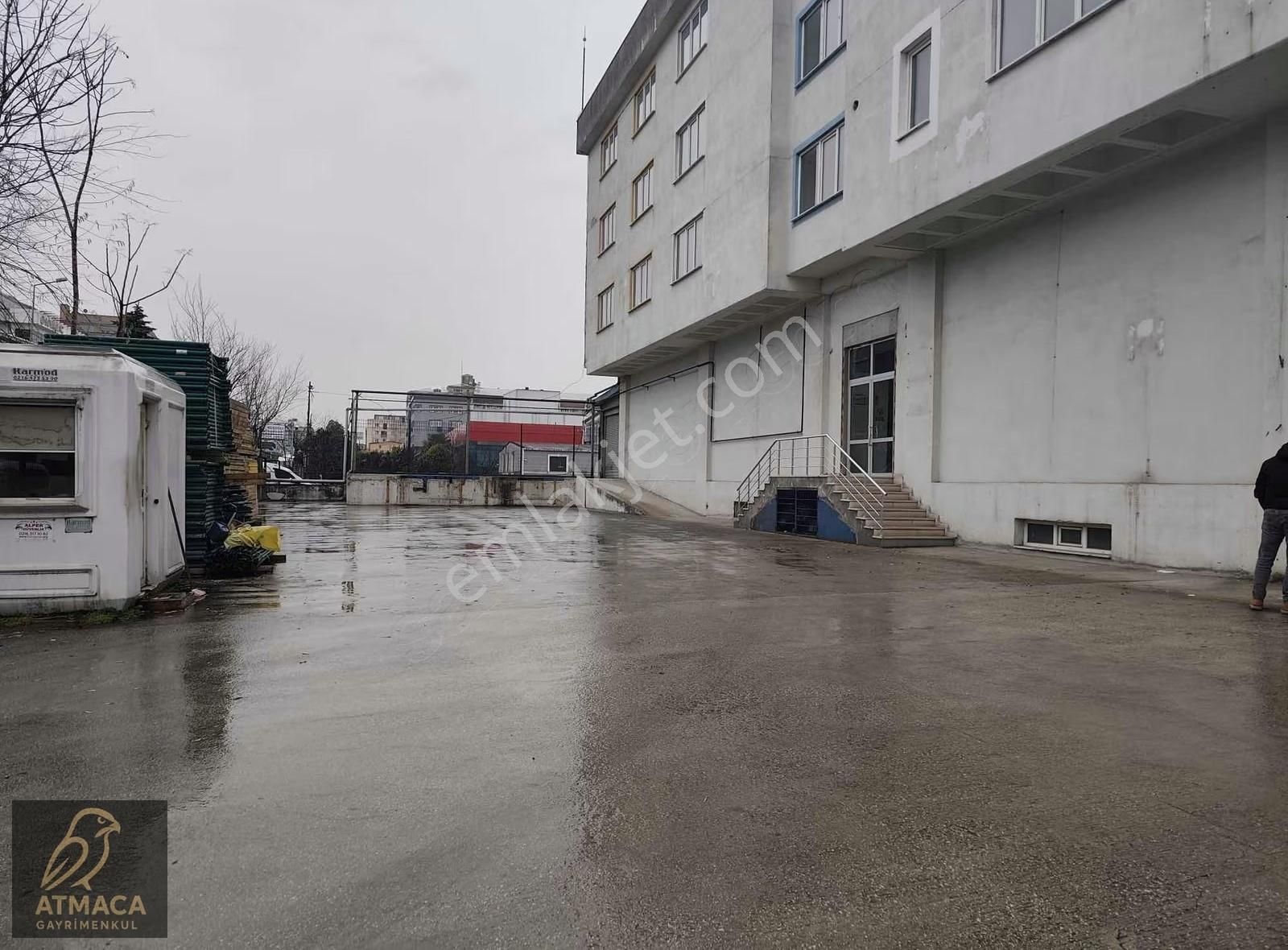 Beylikdüzü Sanayii'de Müstakil Kullanımlı Kiralık İşyeri - Görsel 13