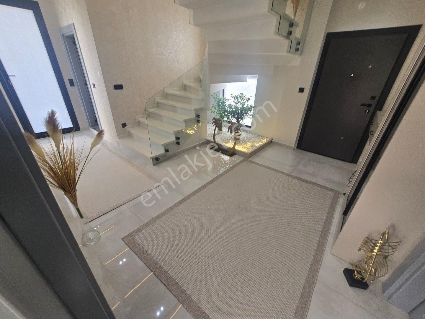 Didim Efelerde 400m2 Arsa Üzerine Kurulu 4+1 Ayrı Mutfaklı Satılık Villa - Görsel 15