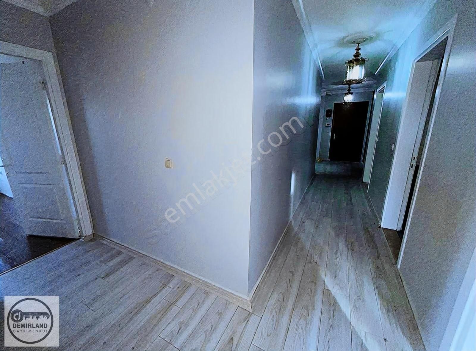 Demirland'dan Kiralık 1.etap Tokide 3+1 Daire - Görsel 4