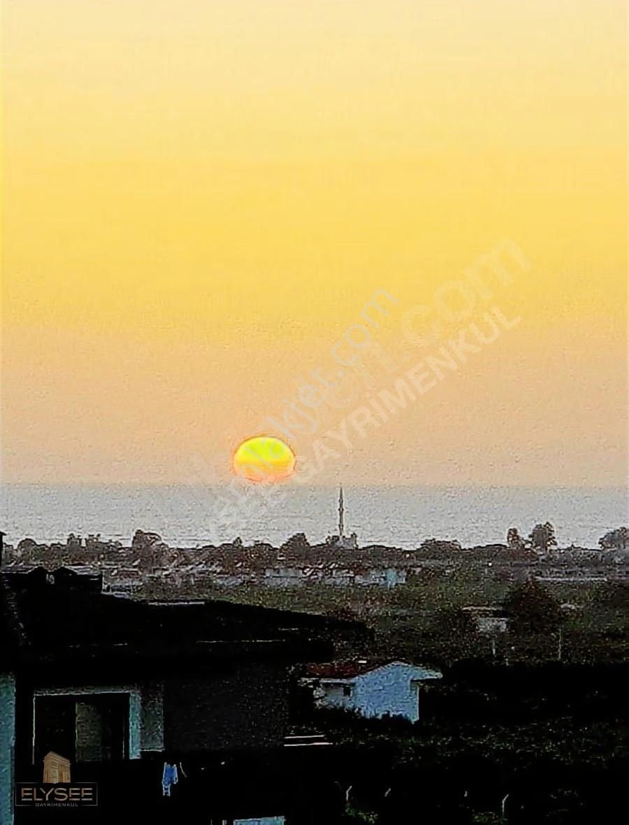 Davutlar Merkezde Deniz Manzaralı Fırsat 1+1 Havuzlu Sitede