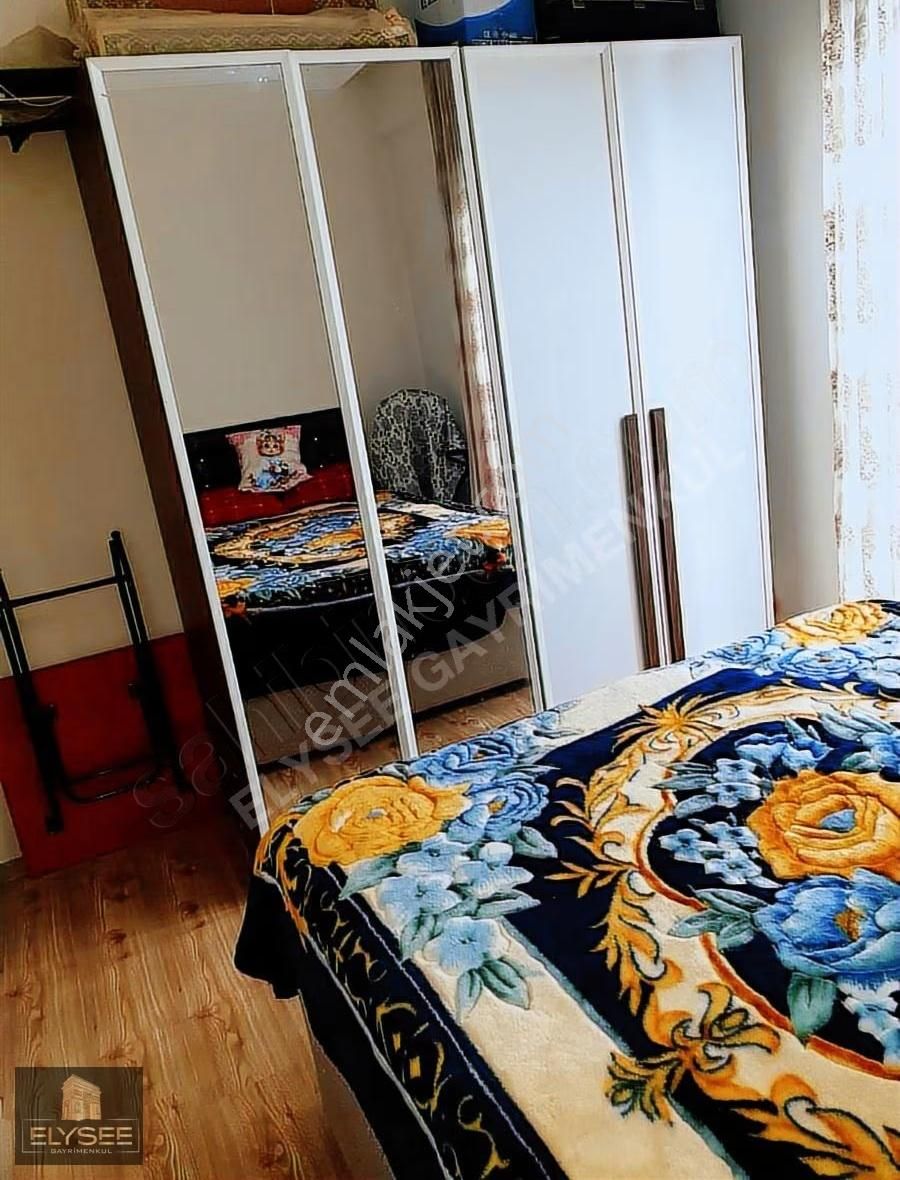 Davutlar Merkezde Deniz Manzaralı Fırsat 1+1 Havuzlu Sitede - Görsel 9