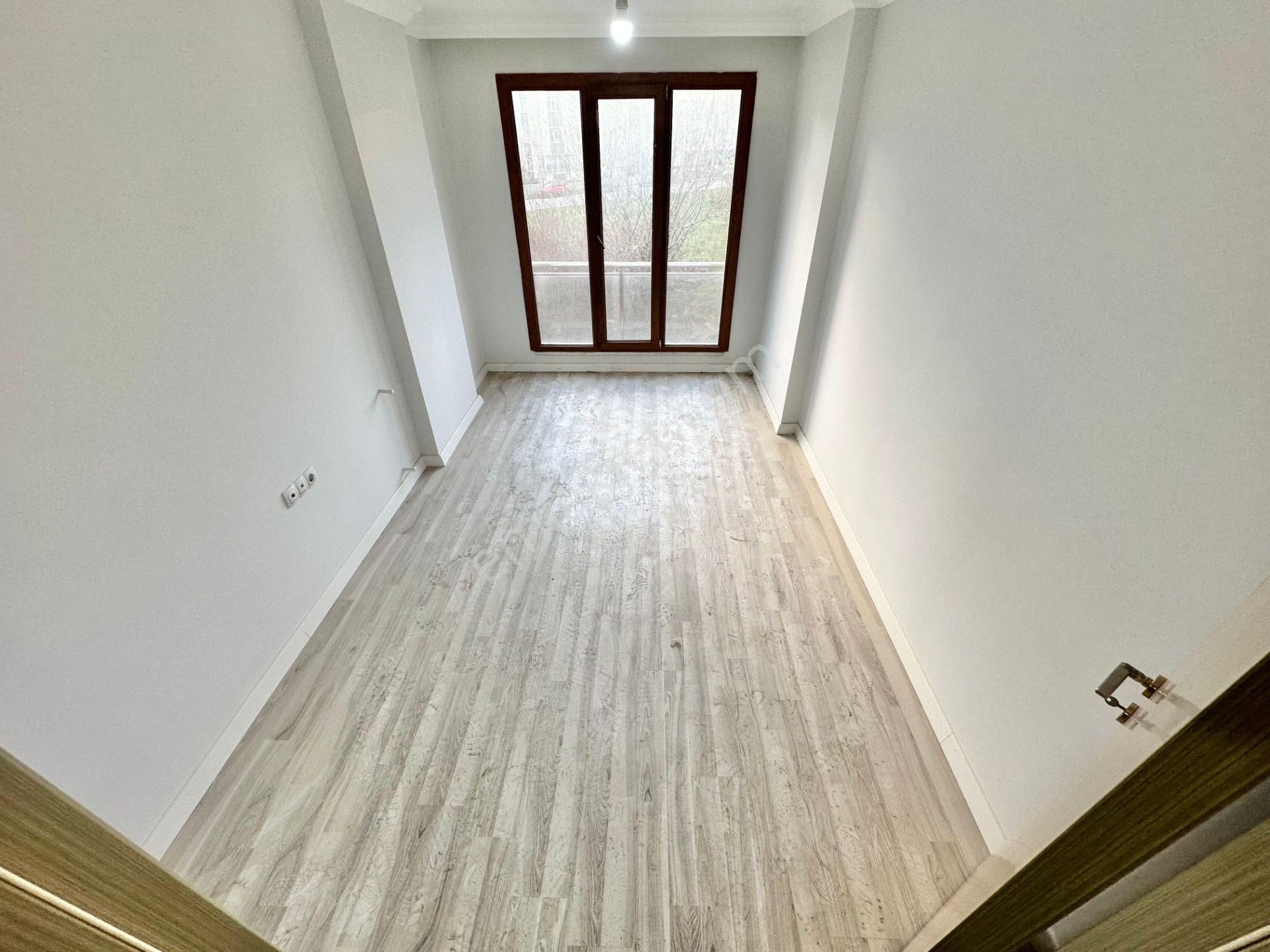 ꧁ay Emlaktan꧂akçay'da Denize Sadece 300 M Arakat Ön Cephe Çift Balkonlu Satılık 3+1 Asansörlü Daire - Görsel 21