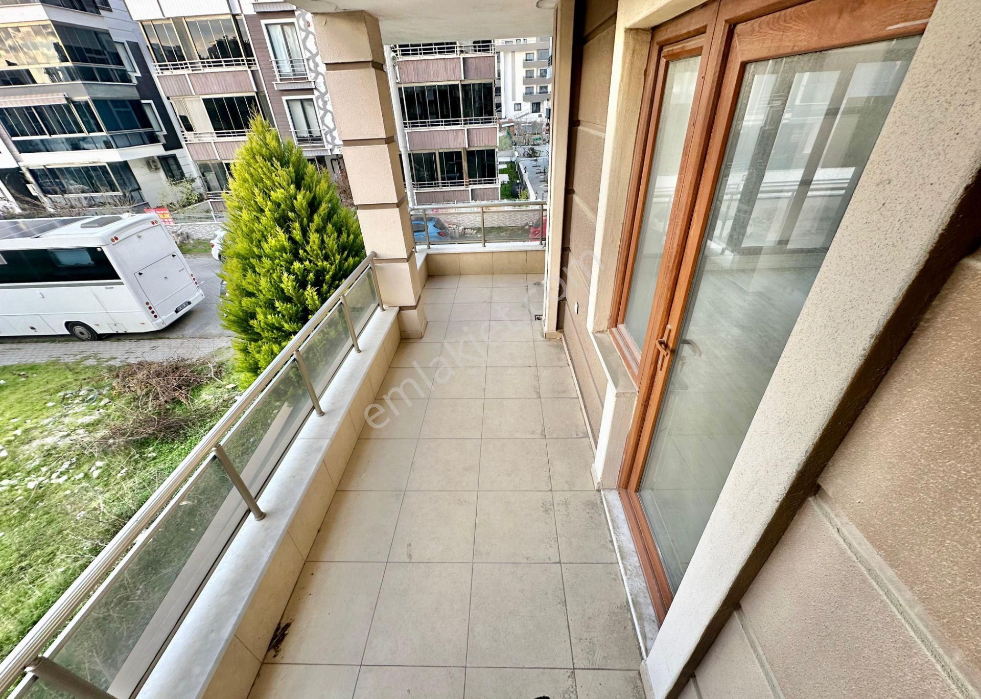 ꧁ay Emlaktan꧂akçay'da Denize Sadece 300 M Arakat Ön Cephe Çift Balkonlu Satılık 3+1 Asansörlü Daire - Görsel 6