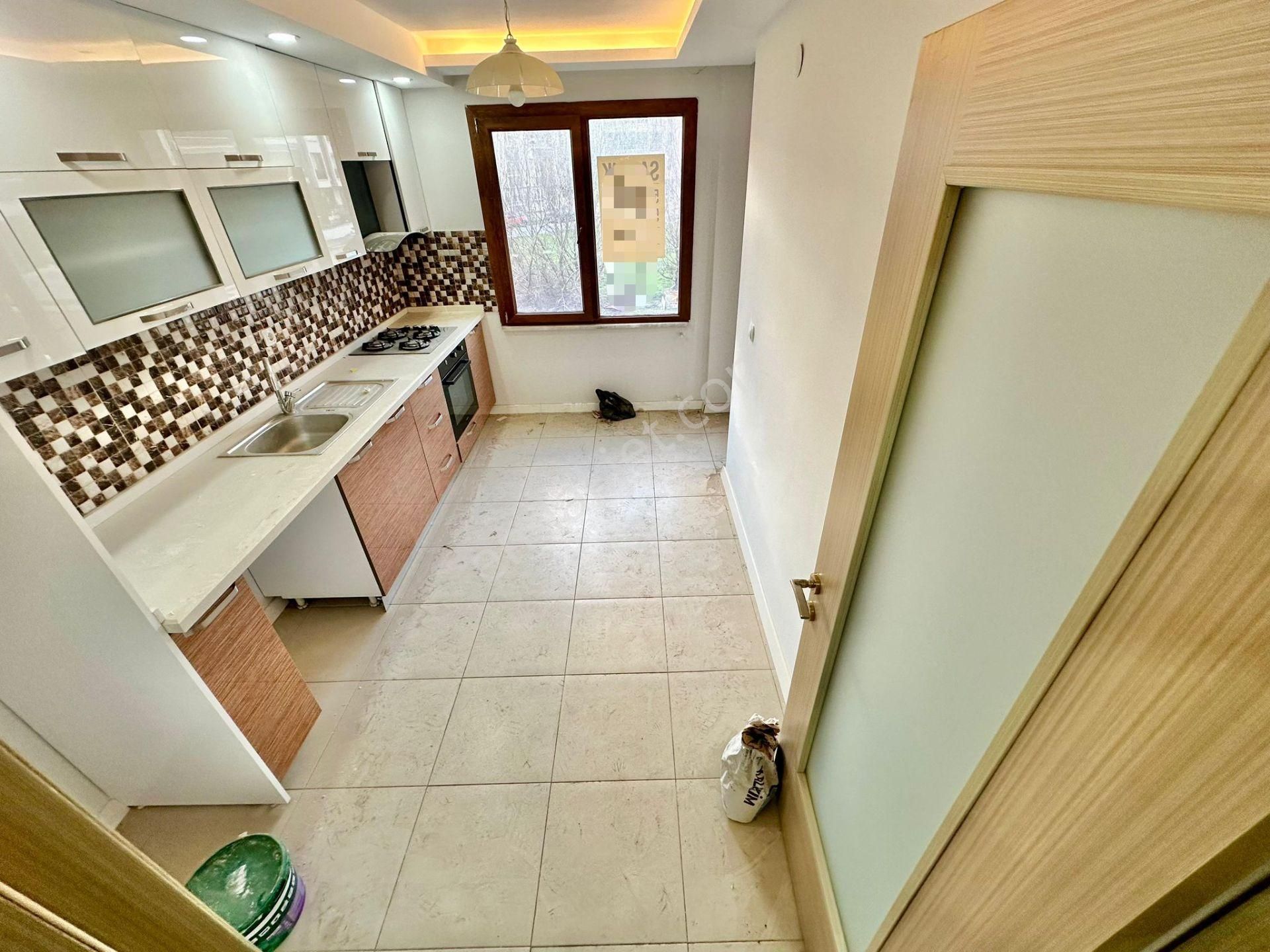 ꧁ay Emlaktan꧂akçay'da Denize Sadece 300 M Arakat Ön Cephe Çift Balkonlu Satılık 3+1 Asansörlü Daire - Görsel 5