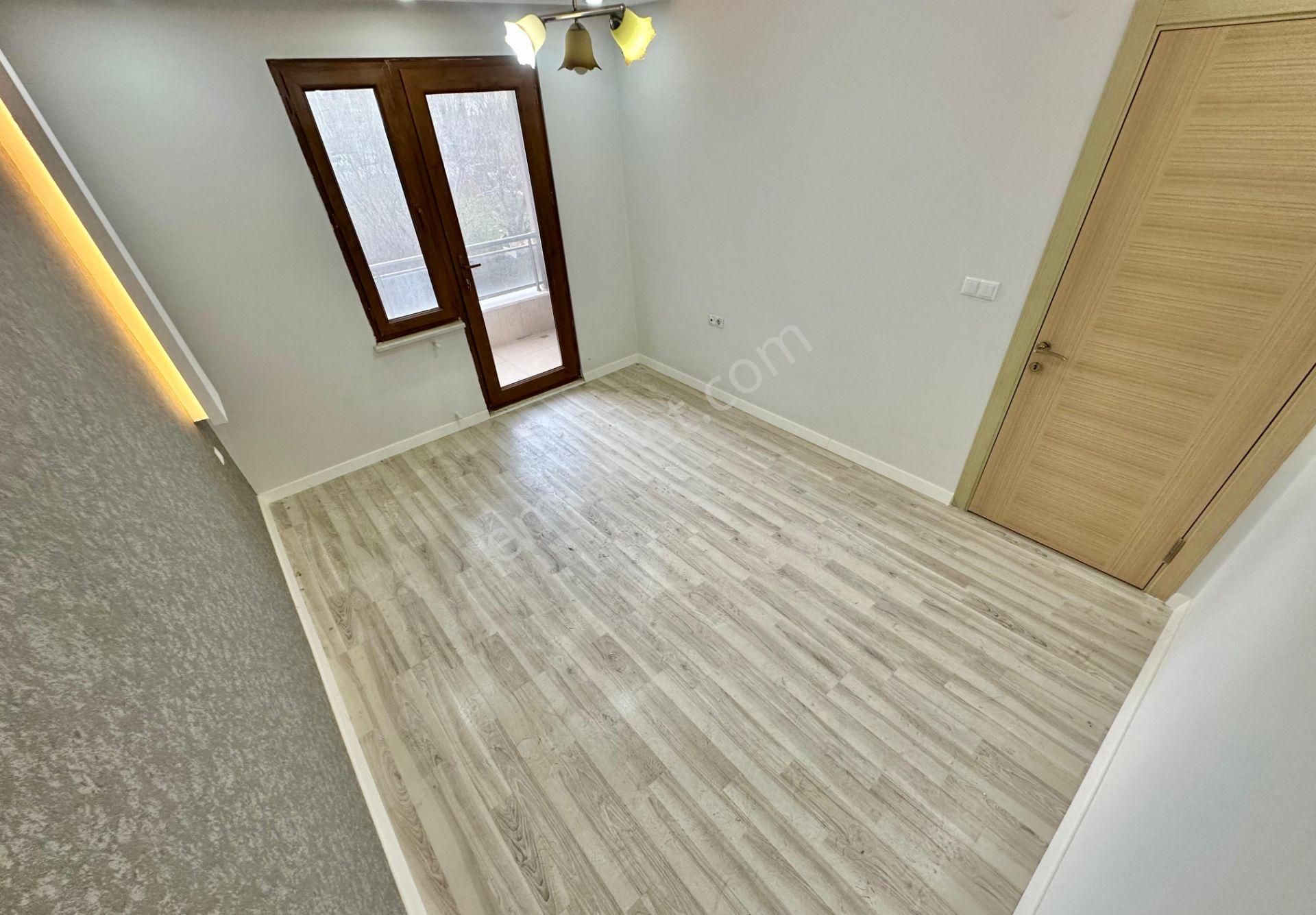 ꧁ay Emlaktan꧂akçay'da Denize Sadece 300 M Arakat Ön Cephe Çift Balkonlu Satılık 3+1 Asansörlü Daire - Görsel 24