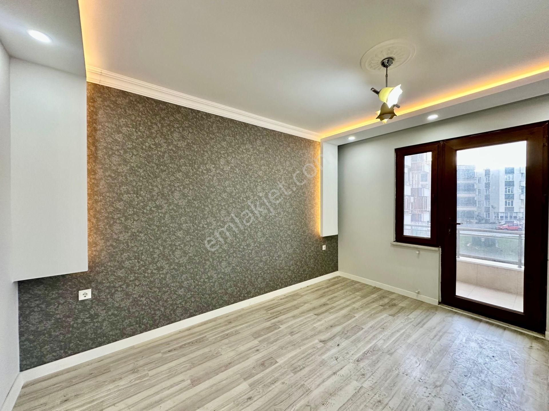 ꧁ay Emlaktan꧂akçay'da Denize Sadece 300 M Arakat Ön Cephe Çift Balkonlu Satılık 3+1 Asansörlü Daire - Görsel 25